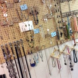 Belts by Brighton. Necklace styles in choker, opera, y, statement and torsade. Pendant, graduated, traditional and invisible types. Faceted crystal and natural stones such as malachite, coral, lapis, turquoise, moonstone, abalone and bone. Some better inlay wearable art items. 