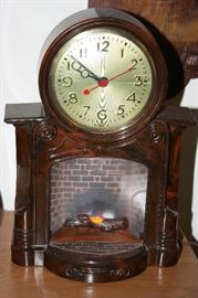 Vintage Bakelite Animated Fireplace light up clock