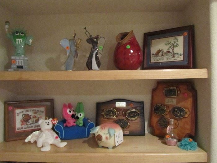 Home décor including Hull's savings bank pig.