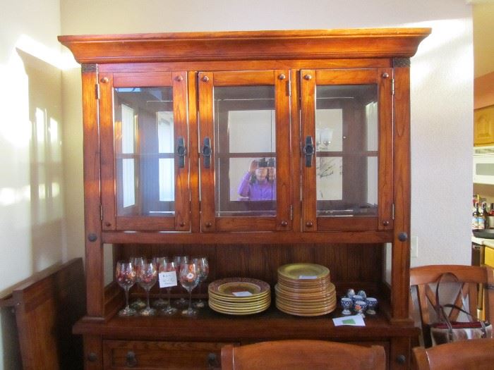 Mission style Hutch.