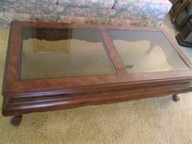 Traditional-style Coffee Table, Wood and Glass