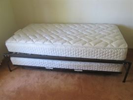Twin Trundle Bed Set