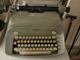 Vintage "Royal" Typewriter