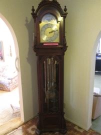 Grandfather clock by Colonial - keeps perfect time