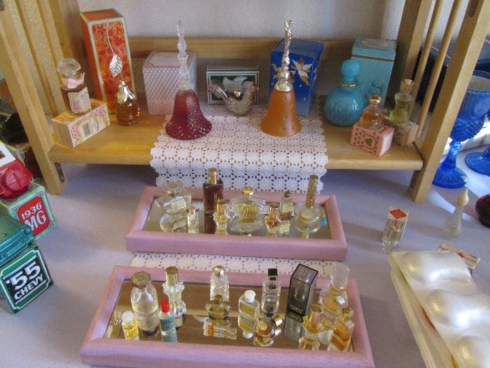 Very extensive Perfume and Cologne Collection, some with boxes and decanters