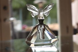 39) Crystal Butterfly Perfume Bottle
Size:  4.5 Inches High x 3.5 Inches Long x 2 Inches Deep
Asking Price: $95