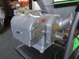 Qualheim-Electro- Cut Vegetable Cutter and Slicer