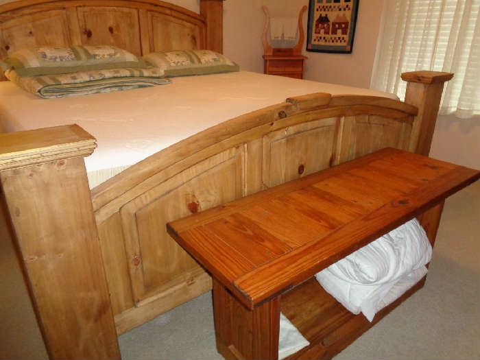 foot board of king bed