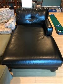 Leather chaise 