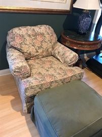 Floral chair with ottoman