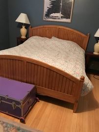 King size bed head board and footboard