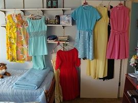 Terrific Vintage womens clothing