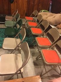 Metal folding chairs (11 in total)