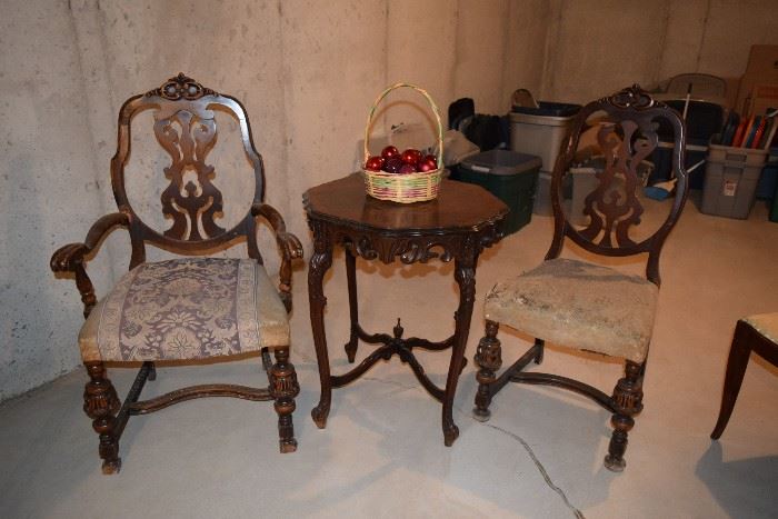 Vintage chairs w/ round side table