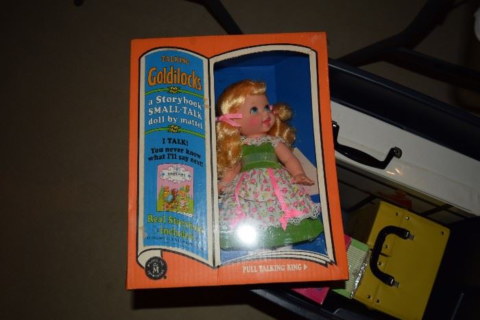 Vintage dolls - Storybook Small talk by Mattel