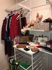 WOMENS CLOTHING AND ACCESSORIES-SIZE MEDIUM AND LARGE