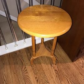 SMALL WOODEN TABLE