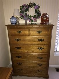 THOMASVILLE KING SIZE BEDROOM SET