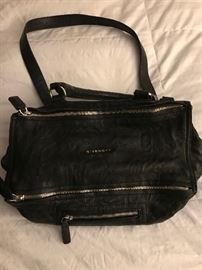 AUTHENTIC BLACK LEATHER  GIVENCHY PANDORA HANDBAG