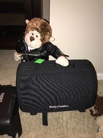 HARLEY DAVIDSON BAG AND MONKEY