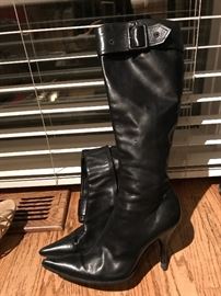 CHLOE BLACK LEATHER BOOTS