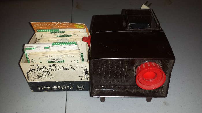 View Master Projector w/ slides 