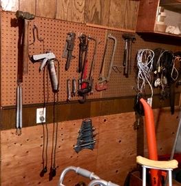 Tools, tools, tools, tools, 4 locations lots to choose from . Boxes available to fill with a vintage variety of pieces