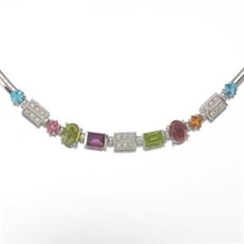 Ladies Gold and Gemstone Choker Necklace 