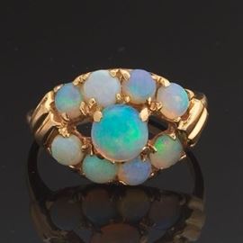 Ladies Gold and Opal Ring 