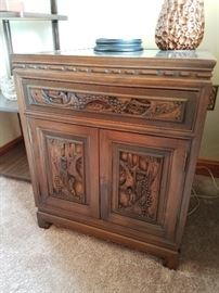 Another look at carvings on end tables