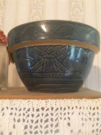 Small ironstone bowl with windmill design
