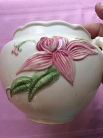 Small Hull bowl with orchid?