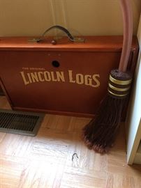 Lincoln Logs in wood carry case, Nimbus 2000