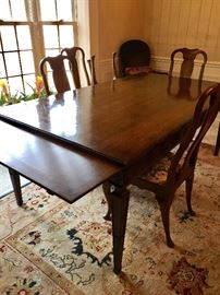 Mahagony Dining Table