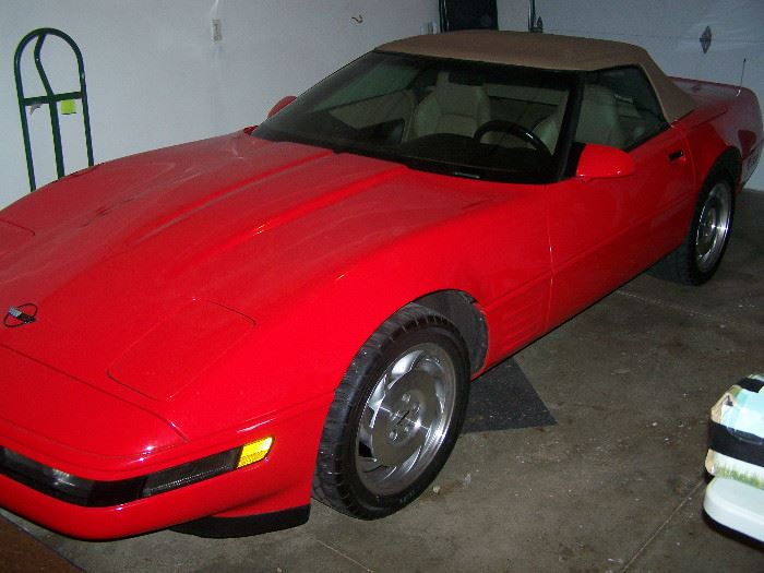 1994 Corvette Convertible, 104k miles, $9950 - Bright Red