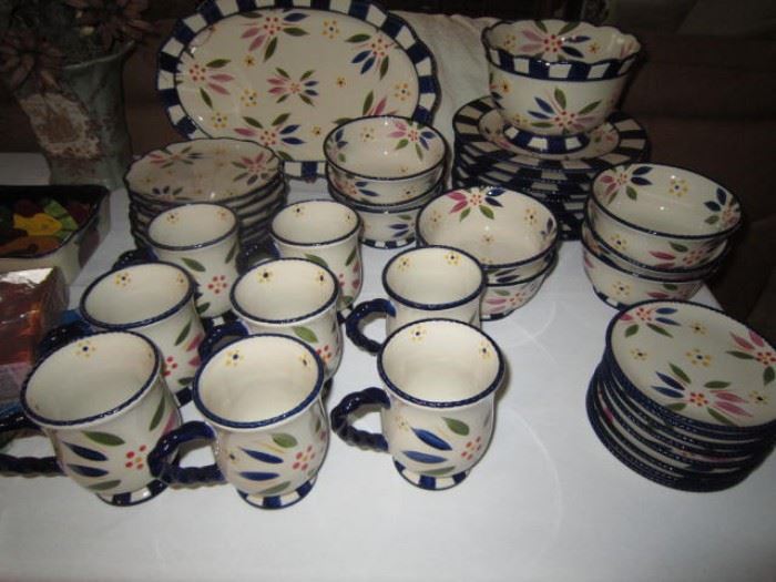 temp-tations china-service for 8 and 2 serving pieces