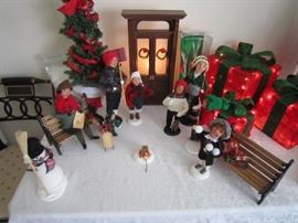 Byers Christmas Carolers