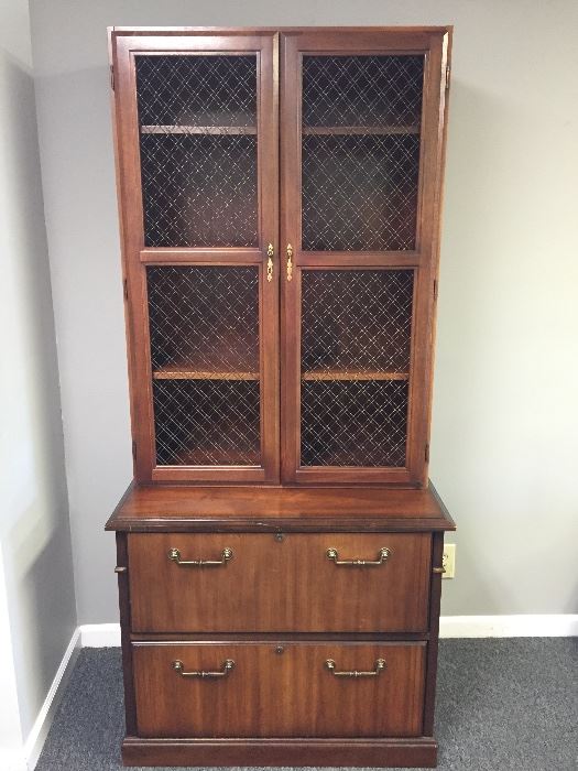 Nice 2 Drawer File Cabinet/Hutch with keys
