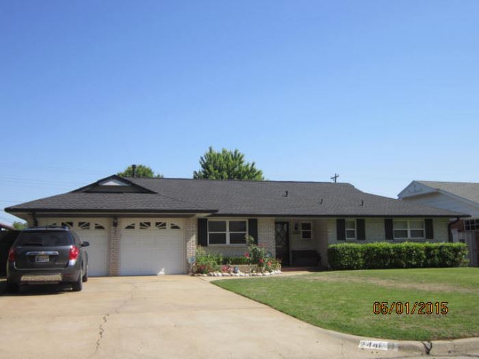 Cute Mayfair Estate Sale by James Bean Estate... starts on 3/24/2018