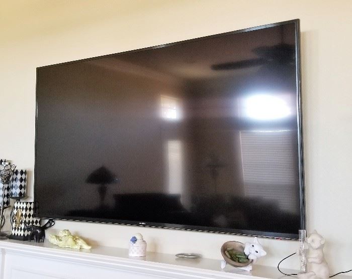 Several flat screen TV's