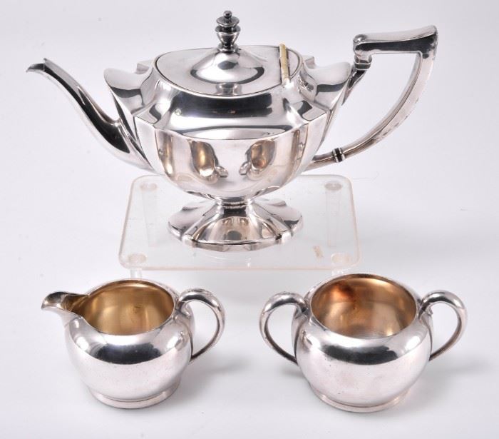 Lot 4: Silverplate Teapot, Cream & Sugar