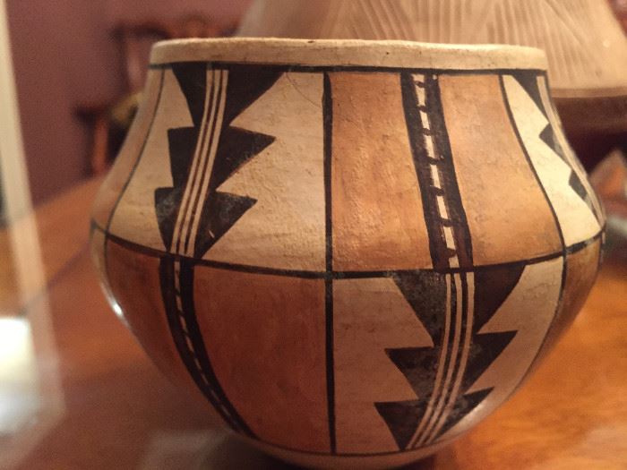 Small Polychrome Acoma Pueblo Pot