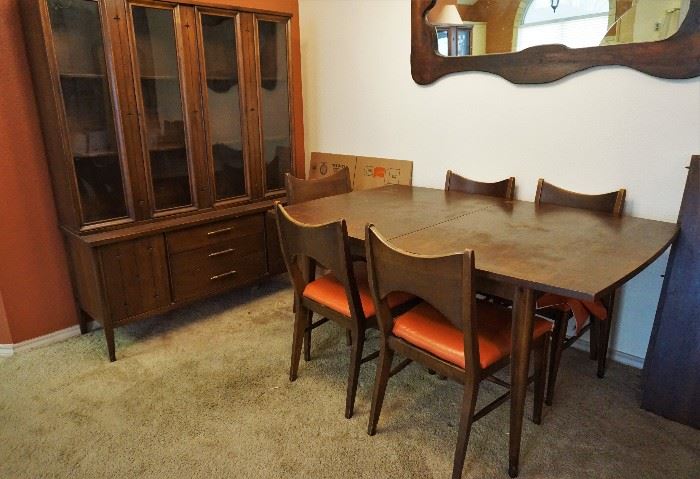 Broyhill dining room set. Dining table and chairs sold 