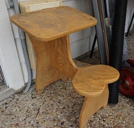 Child's desk