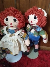 Raggedy Ann and Andy from early 70s. Excellent condition! $20/pr