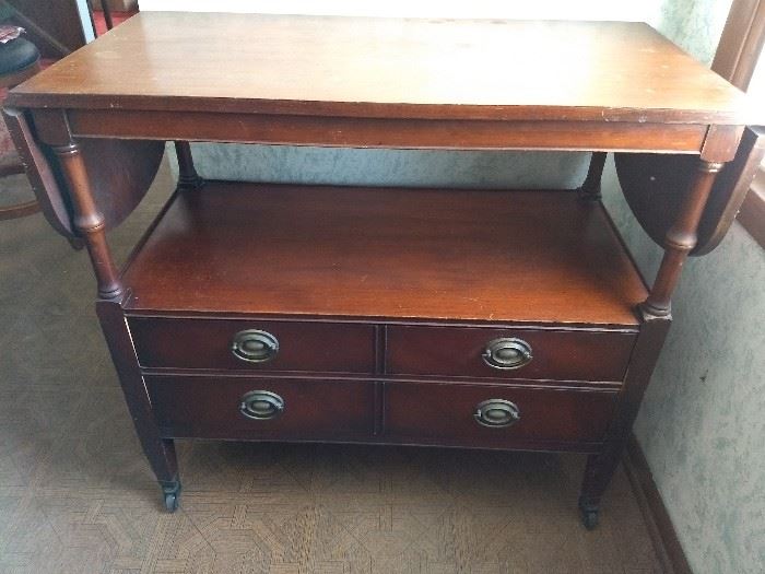 Lovely little teacart. Goes with the buffet. Buy separately for $150 