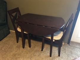 Kitchen Table & 2 Chairs