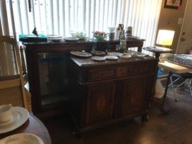 Display Cabinets, 4pc Set