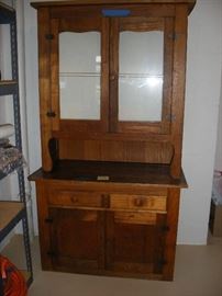 This piece is prettier in person.