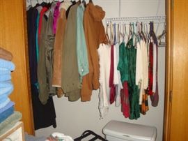 Winter jackets and coats Sz XL - 3X - table clothes